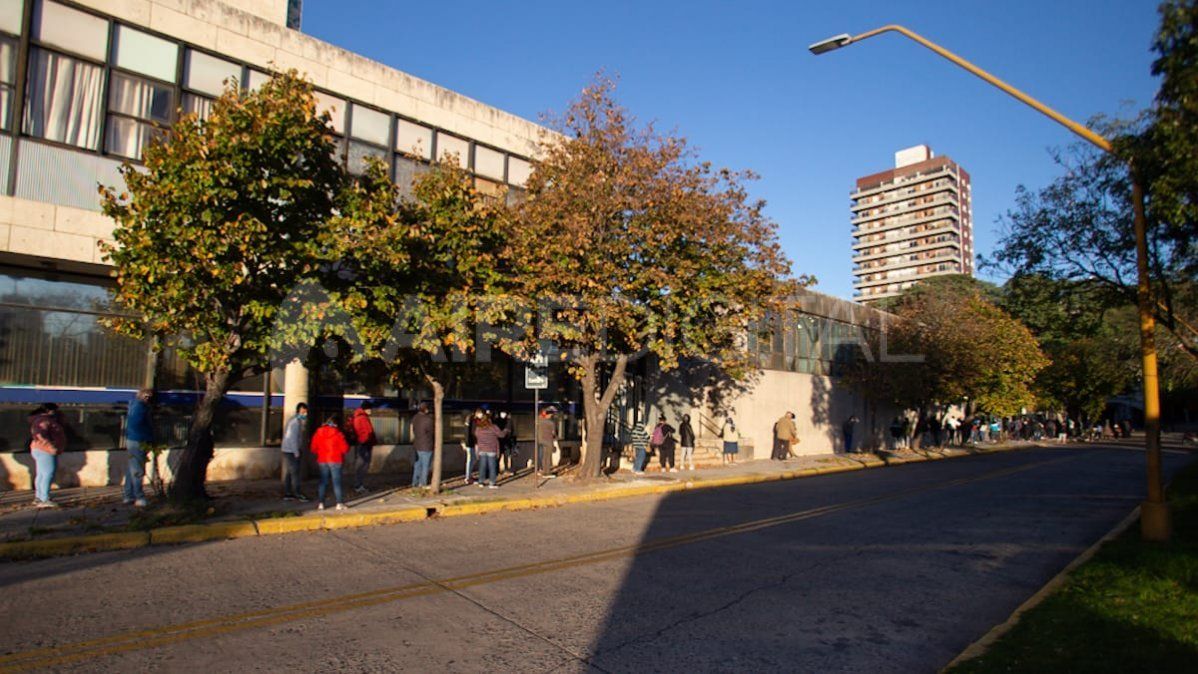 En la sede central del correo