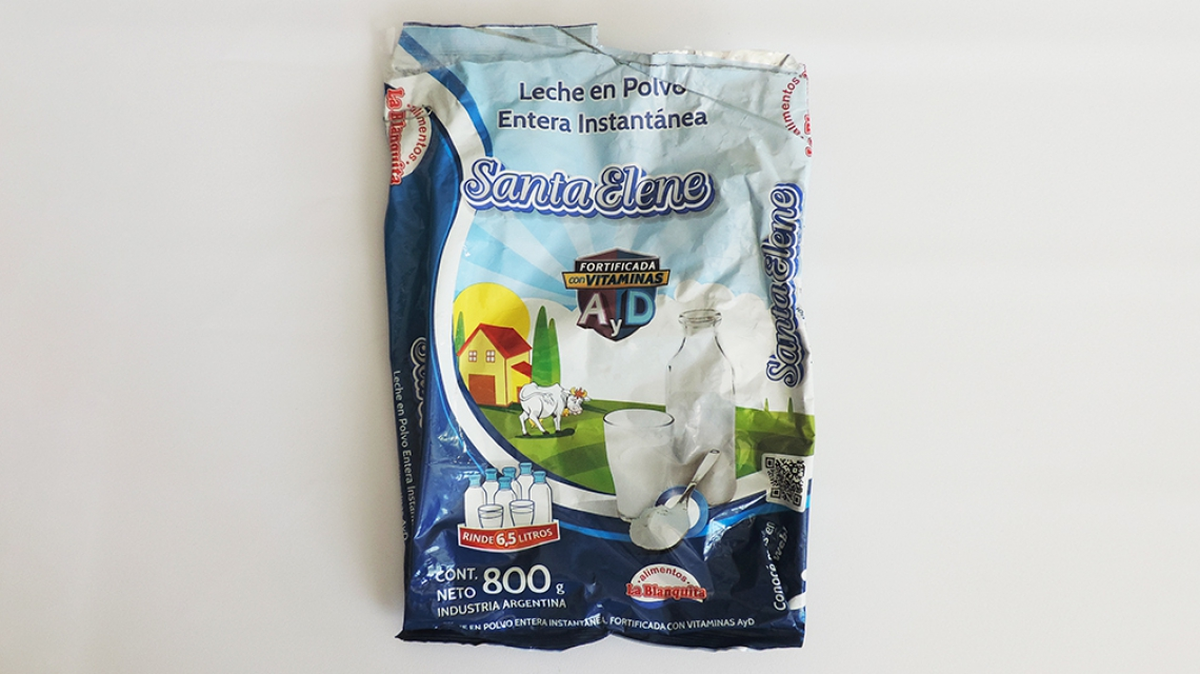 Alerta por la Leche en polvo entera instantánea fortificada con vitamina A y D, marca: Santa Elene., RNE: 025/08002320-3-7, lotes Nº 080822, 131022 y 141122.