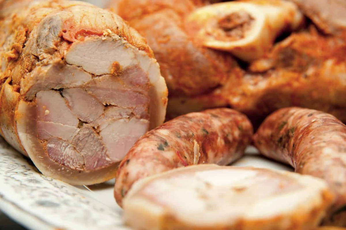 El arrollado de huaso es un plato chileno delicioso y sencillo de hacer. El arrollado de huaso es un plato chileno delicioso y sencillo de hacer.