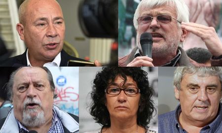 A diferencia de lo que vino sucediendo durante años, esta vez el Gobierno de Santa Fe abrió las paritarias con los gremios de la Administración Central y dejó para el último turno a los docentes. A diferencia de lo que vino sucediendo durante años, esta vez el Gobierno de Santa Fe abrió las paritarias con los gremios de la Administración Central y dejó para el último turno a los docentes.