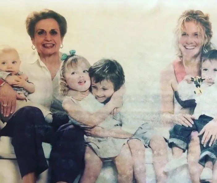 Maru Botana y su familia atravesaron el momento más difícil de su vida cuando falleció de muerte súbita su hijo Facundo con tan solo seis meses de edad.