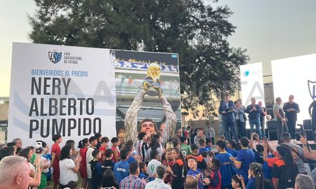 El predio de la Liga Santafesina cambió su nombre a Nery Alberto Pumpido. El predio de la Liga Santafesina cambió su nombre a Nery Alberto Pumpido.