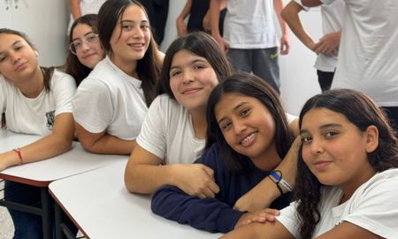 Se están construyendo y habilitando 468 aulas en más de 350 localidades de la provincia de Santa Fe. Se están construyendo y habilitando 468 aulas en más de 350 localidades de la provincia de Santa Fe.