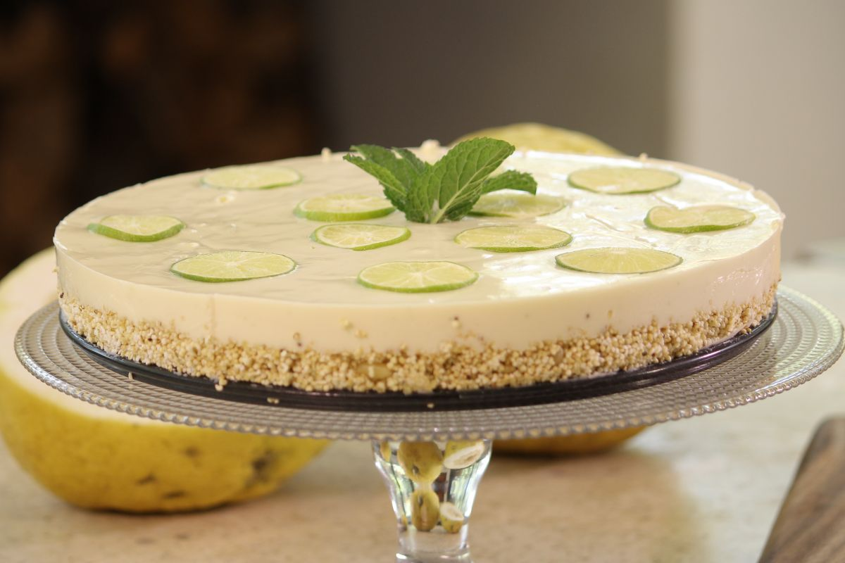 Esta receta de postre de limón es muy fácil de seguir y solo necesitas poder enfriarlo por varias horas. Esta receta de postre de limón es muy fácil de seguir y solo necesitas poder enfriarlo por varias horas.