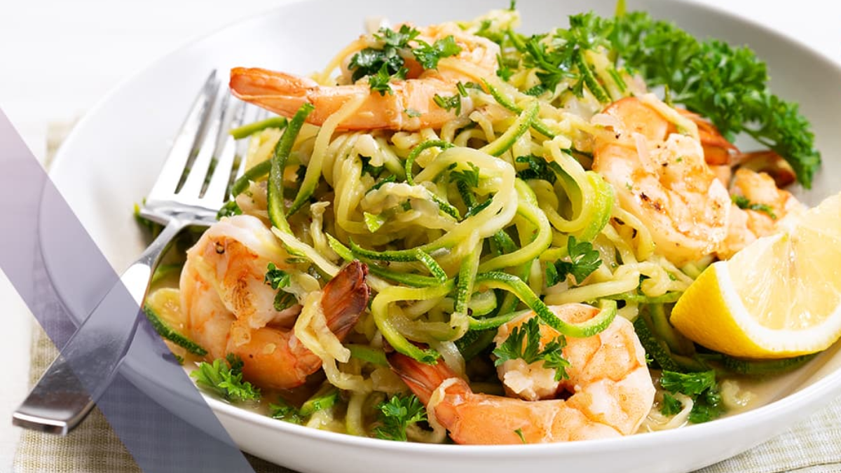 Pasta de zucchini y langostino.
