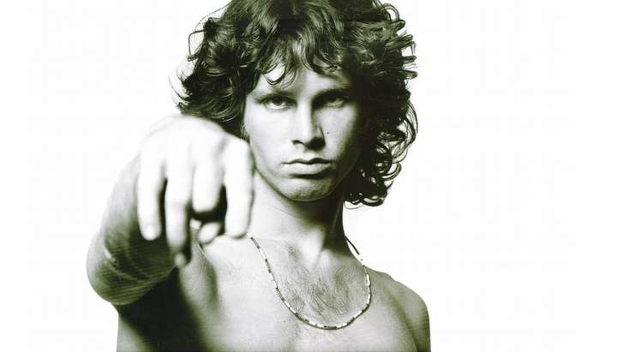 La muerte de Jim Morrison, un misterio que continúa.