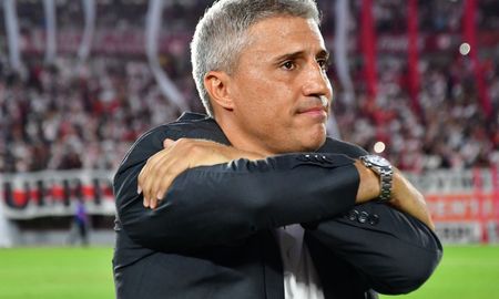 Hernán Crespo agradeció el interés mostrado pero rechazó la oferta para convertirse en entrenador de Colón.