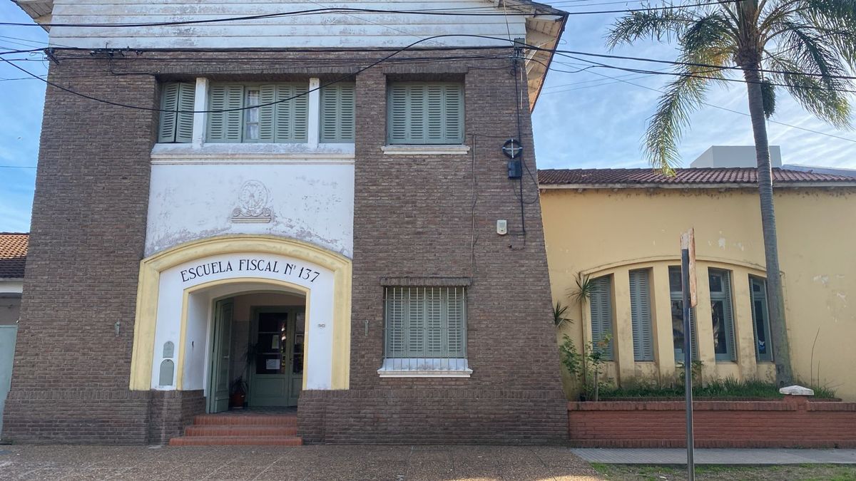 Delincuentes entraron a la Escuela Fiscal N°137 José de Amenábar