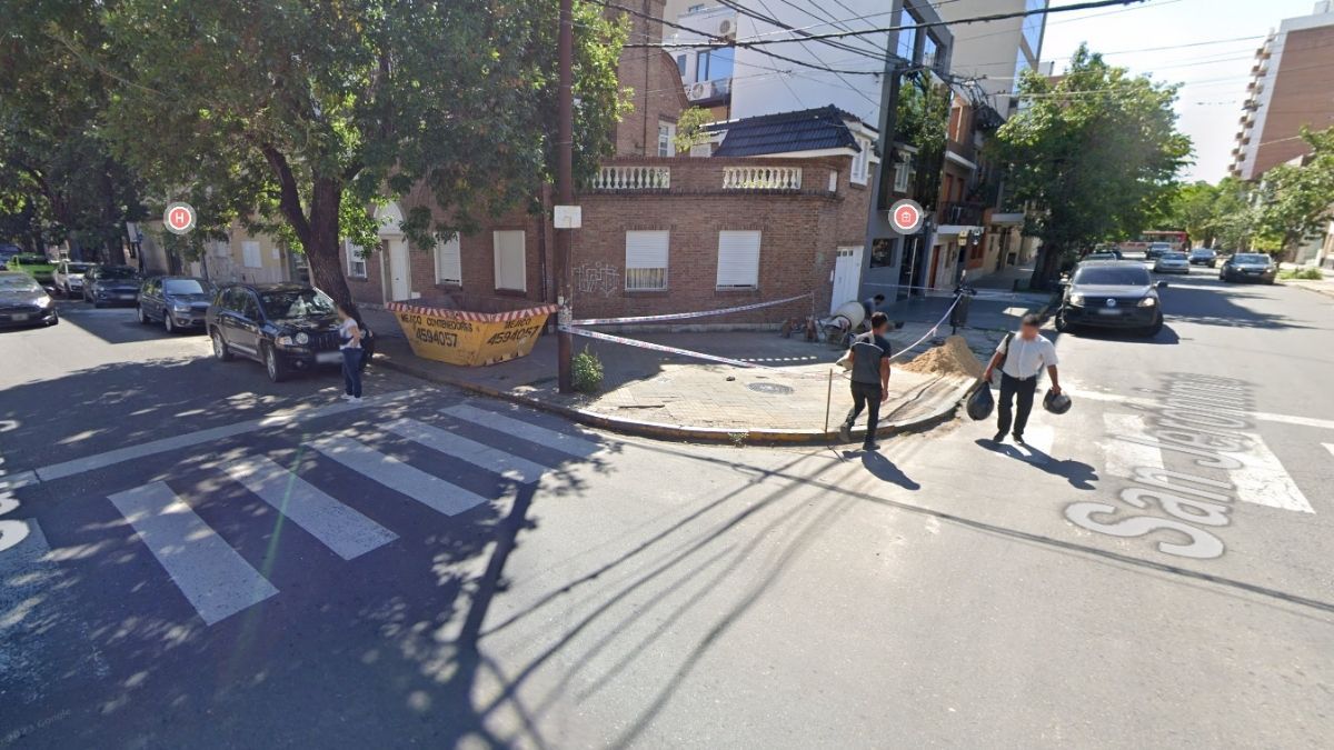 Santa Fe: buscan al conductor de un auto que atropelló a un repartidor de Pedidos Ya y lo dejó abandonado