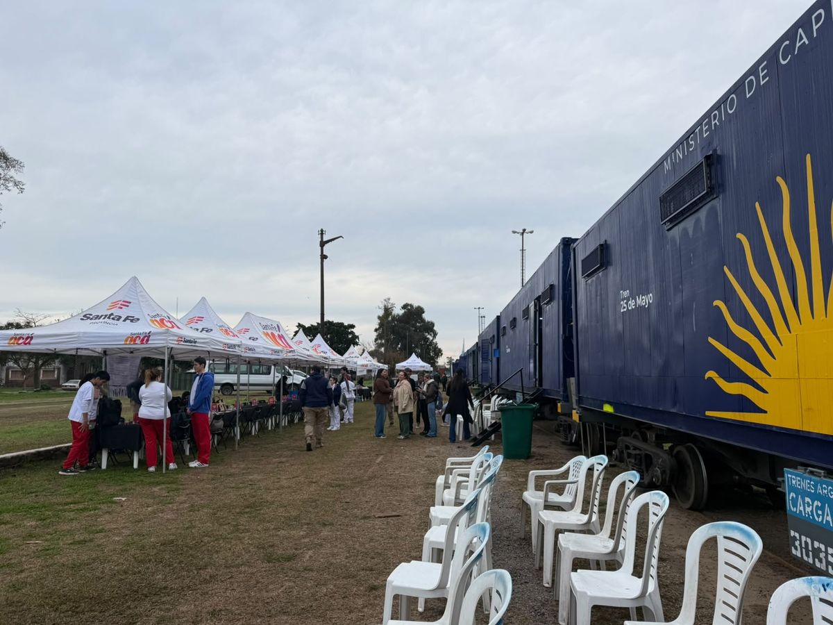 Santa Fe Acá y el Tren de Capital Humano ya están en la Estación Belgrano de Santa Fe.&nbsp;