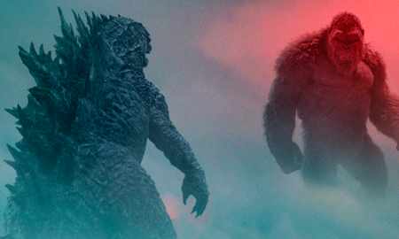 Kong y sus protectores se unen en un peligroso viaje para encontrar su verdadero hogar. Sin embargo, todo se sale de control cuando se cruzan en el camino de Godzilla, completamente enfurecido, dejando un rastro de destrucción en todo el mundo. Kong y sus protectores se unen en un peligroso viaje para encontrar su verdadero hogar. Sin embargo, todo se sale de control cuando se cruzan en el camino de Godzilla, completamente enfurecido, dejando un rastro de destrucción en todo el mundo.