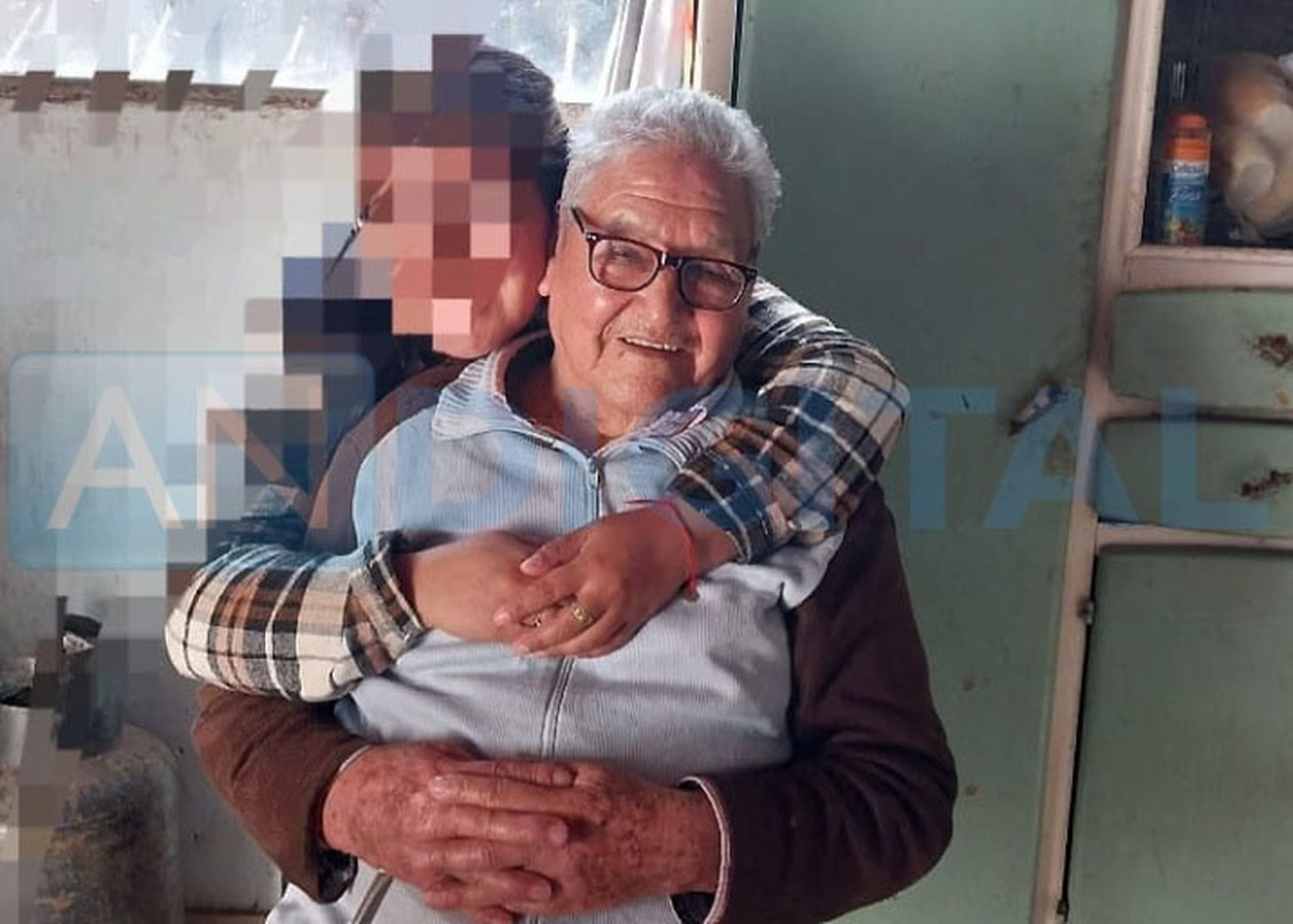 Pedro Nolasco Reales fue encontrado sin vida en el piso del garaje, envuelto en una sábana con manchas de sangre. Gentileza: ANDigital Pedro Nolasco Reales fue encontrado sin vida en el piso del garaje, envuelto en una sábana con manchas de sangre. Gentileza: ANDigital