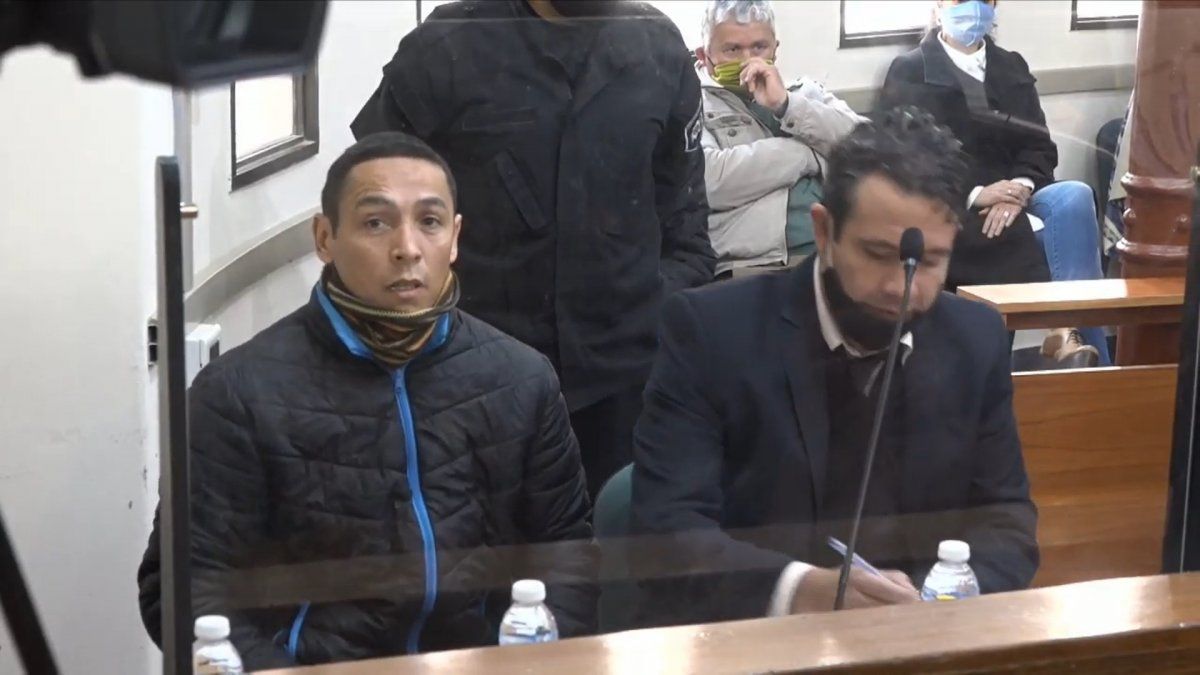 Juan Valdez es juzgado por el femicidio de Rosalía en Fortín Olmos