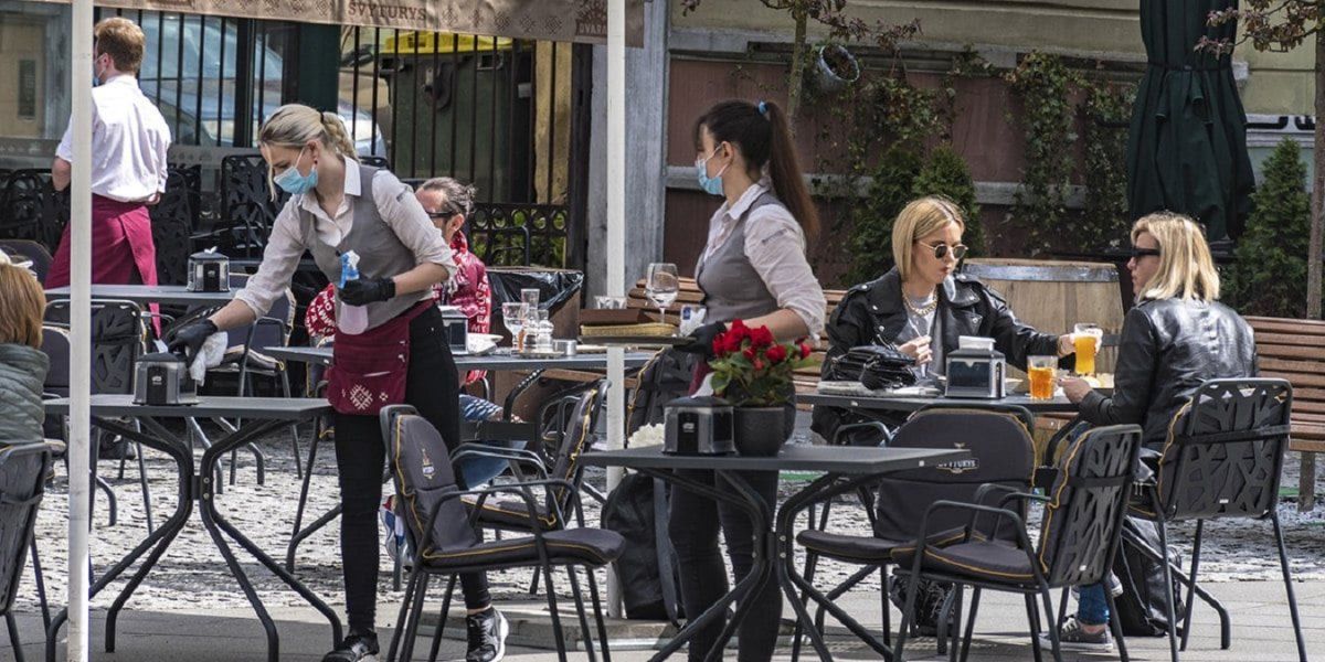 Viral: la inesperada respuesta de un bar al que lo acusaron de tener medidas anticovid exageradas.