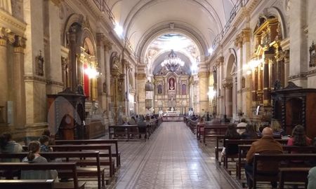 Pese a las restricciones la iglesia Santo Domingo llevaba adelante sus celebraciones dominicales. Pese a las restricciones la iglesia Santo Domingo llevaba adelante sus celebraciones dominicales.