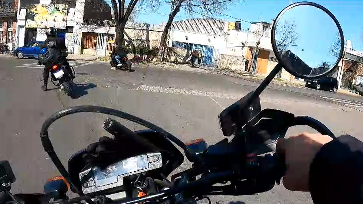 La persecución policial duró 75 cuadras y uno de los involucrados quedó detenido.