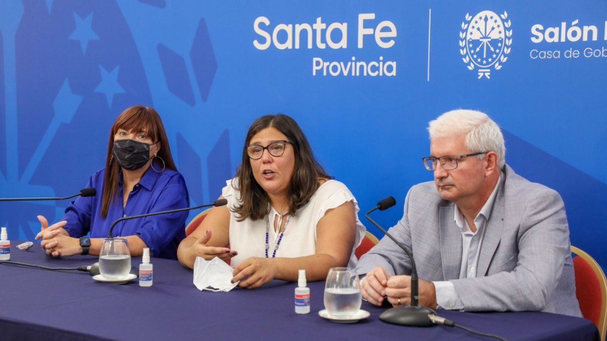 La Casa de Josefa Díaz y Clucellas está ubicada en la esquina de calles La Rioja y San Luis de la ciudad capital.