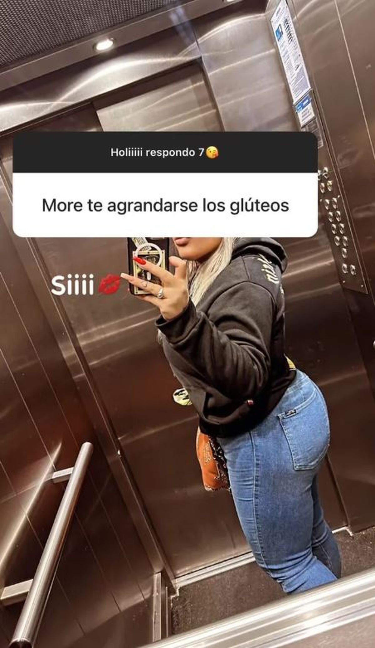 Morena Rial se aumentó los glúteos. Morena Rial se aumentó los glúteos.