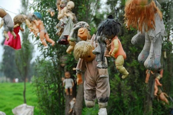 “La isla de las muñecas”: un oscuro destino que no deja de asombrar a los turistas