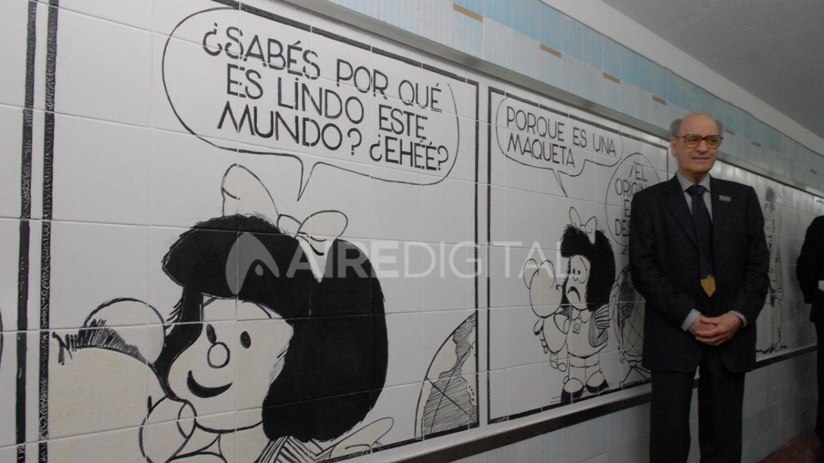 Quino en la inauguración del mural