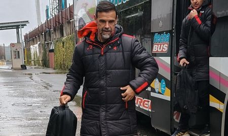 Andrés Yllana, técnico de Colón Andrés Yllana, técnico de Colón