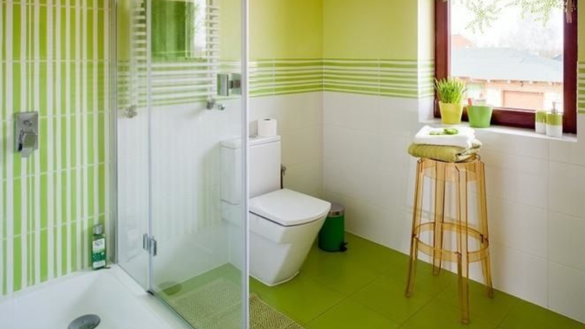 ¡Adiós al sarro en el baño con el poder del limón!