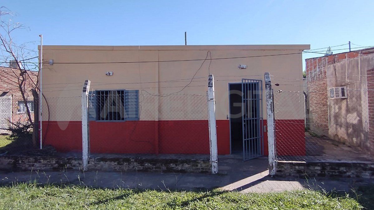 Los ladrones se llevaron elementos de cocina y alimentos que eran para los chicos.