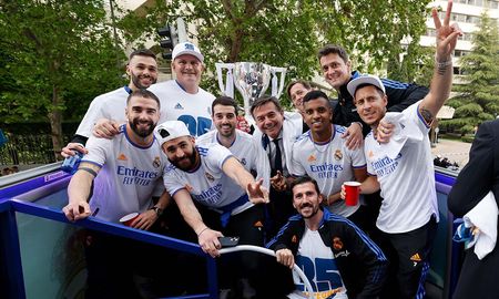 Real Madrid goleó a Espanyol y se consagró campeón de LaLiga de España.