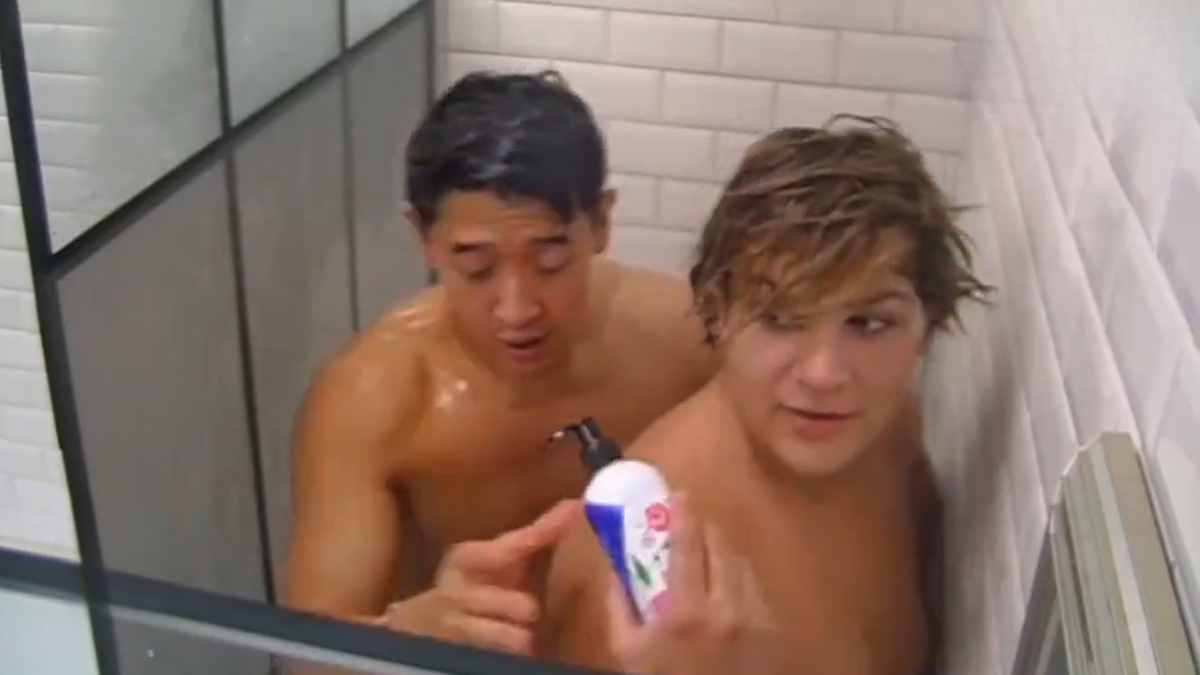 Emmanuel expuso a Martín Ku en Gran Hermano y confesó que tuvo sexo con él en el baño.