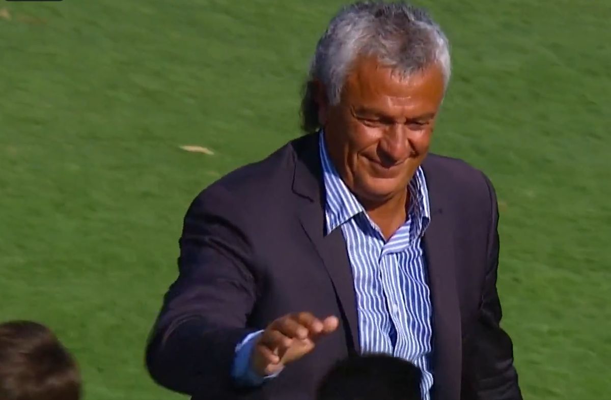 El publico de Gimnasia recibió a Pipo Gorosito de la mejor manera.