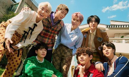My Universe de BTS y Coldplay ocupó el primer en la lista de ventas de canciones digitales por segunda semana consecutiva, y el grupo de Kpop estableció un nuevo récord. My Universe de BTS y Coldplay ocupó el primer en la lista de ventas de canciones digitales por segunda semana consecutiva, y el grupo de Kpop estableció un nuevo récord.