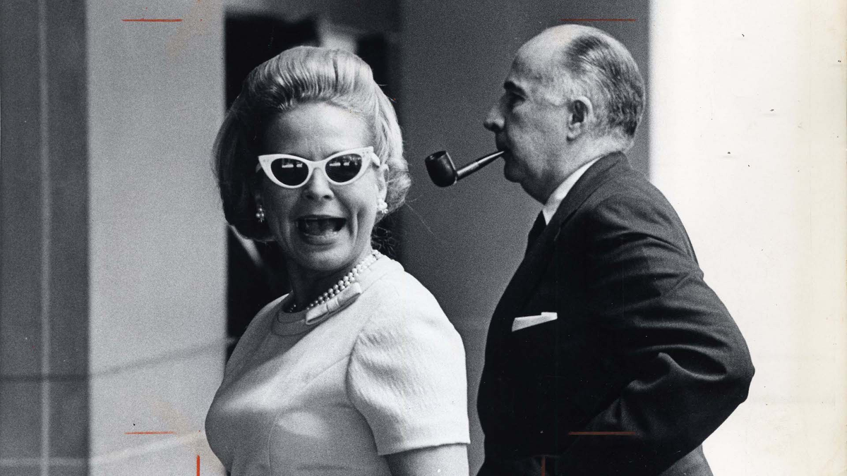 Roberts y Penn interpretan a la pareja Martha y John Mitchell