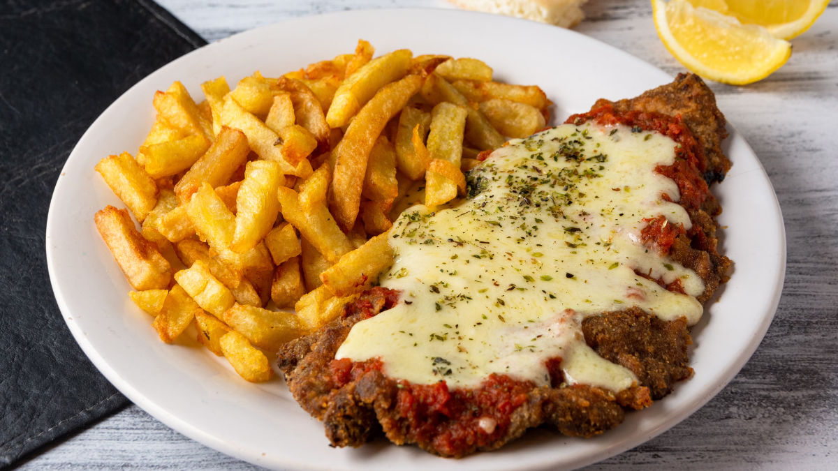 El secreto de la mamá de Lionel Messi para hacer las milanesas que lo enamoran: paso a paso, la receta del campeón