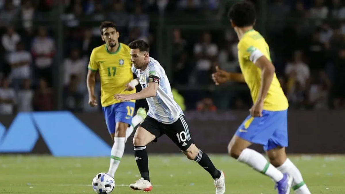 Argentina enfrentará a Brasil por las Eliminatorias Sudamericanas.