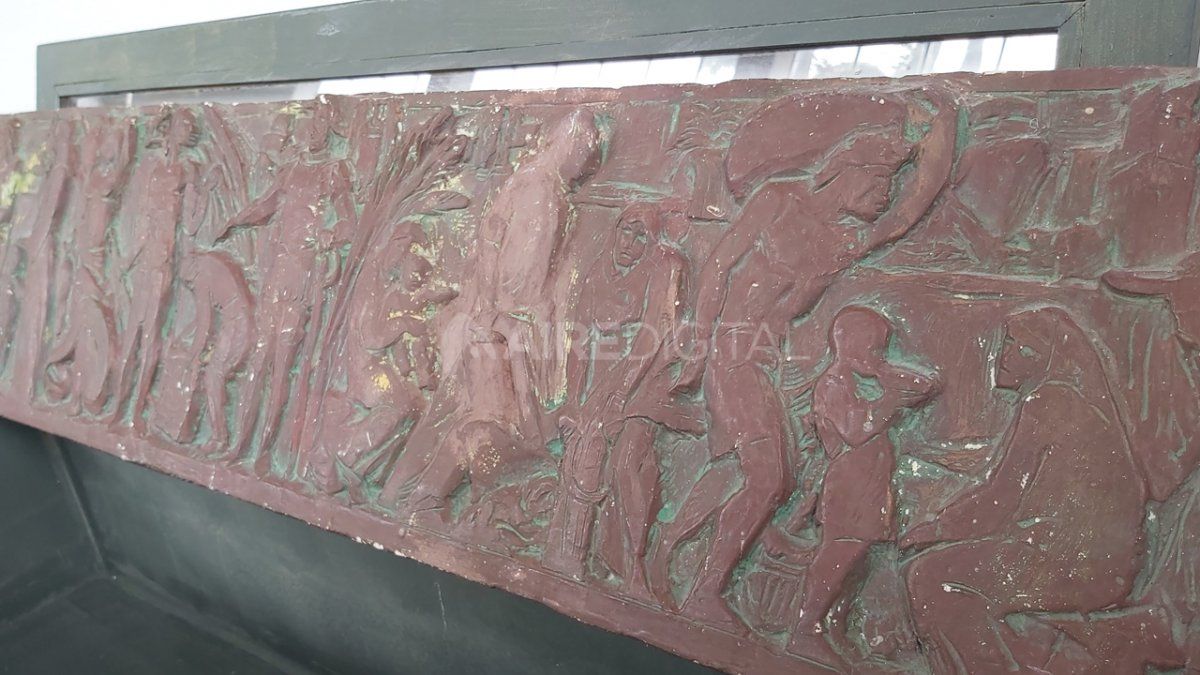 El mural del ingreso al Túnel del lado de Santa Fe que nunca fue