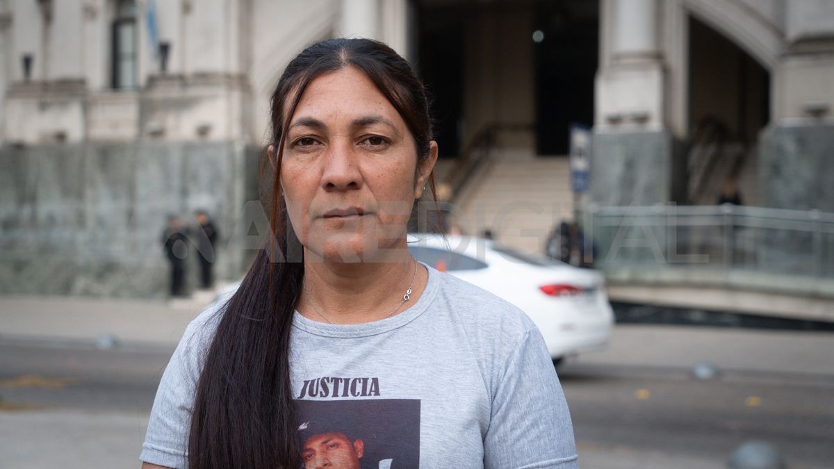 La mamá de Ayrton dijo las últimas palabras en el juicio atravesada por un profundo dolor por la muerte de su hijo: La mamá de Ayrton dijo las últimas palabras en el juicio atravesada por un profundo dolor por la muerte de su hijo: