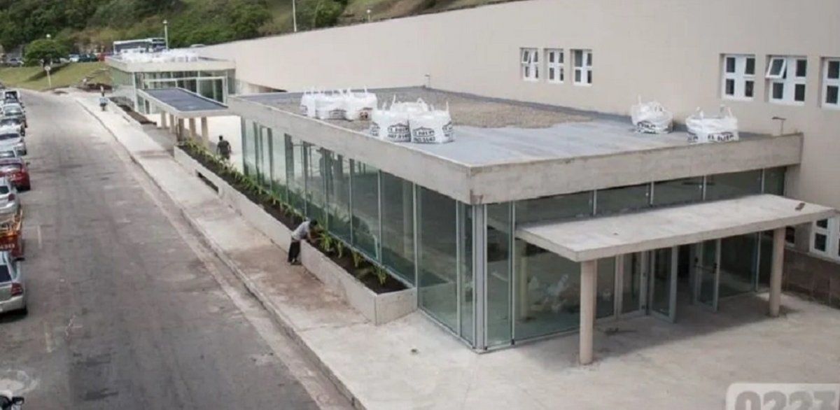 Viajaron a Mar del Plata para celebrar sus 20 años de egresados y los desvalijaron