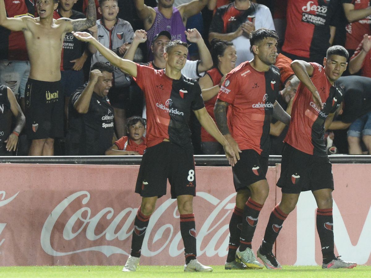 Federico Jourdan marcó el 1-0 para Colón vs. Almirante Brown.