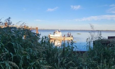 Hallaron el cuerpo del adolescente que desapareció mientras se bañaba en el río Parana. Hallaron el cuerpo del adolescente que desapareció mientras se bañaba en el río Parana.