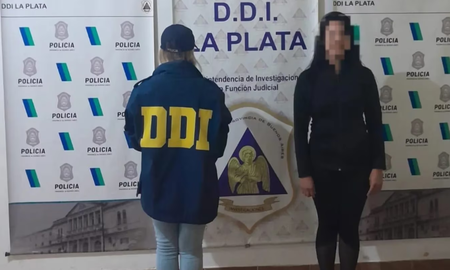 La Plata: estuvo con un hombre casado, le pidió plata para no contarle a su esposa y quedó presa La Plata: estuvo con un hombre casado, le pidió plata para no contarle a su esposa y quedó presa