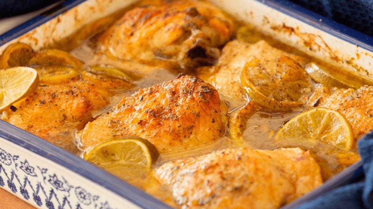 Cómo hacer pollo al limón en pocos pasos y con ingredientes simples.