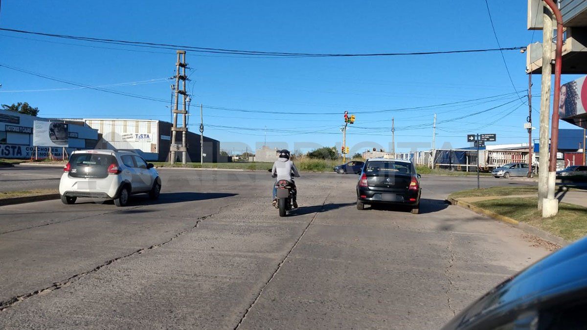 Gorriti y Avenida Aristóbulo del Valle.