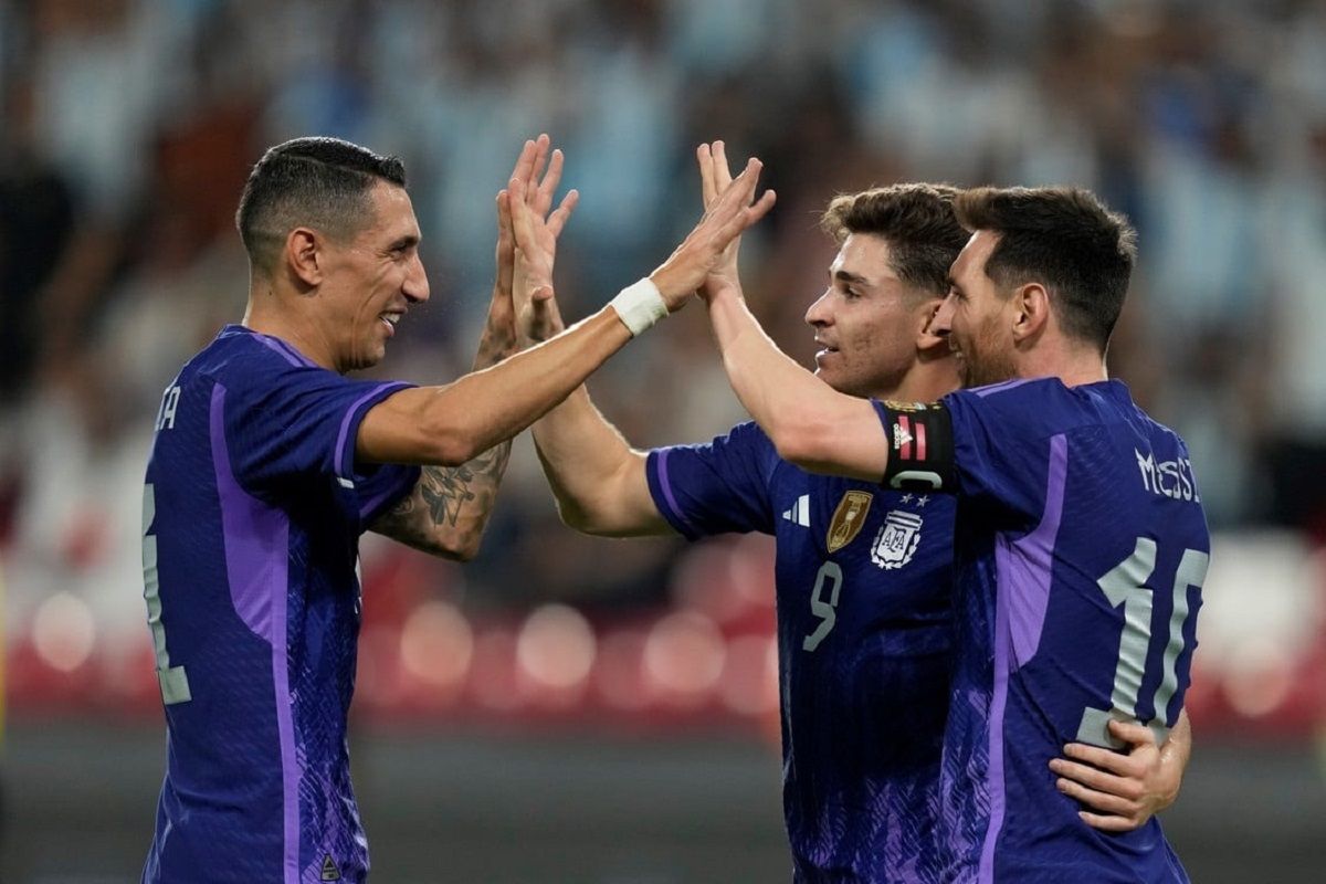 La Selección Argentina enfrenta este miércoles a Emiratos Árabes en el último amistoso previo al Mundial Qatar 2022.