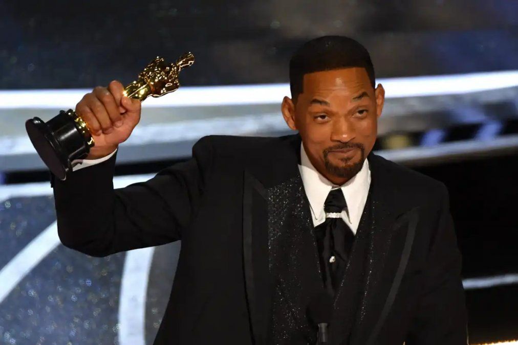 Will Smith anunció su renuncia como miembro de la Academia de Hollywood