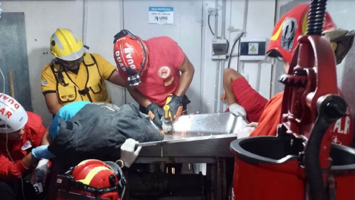Córdoba: se le atoró el brazo en una picadora de carne y debieron amputarlo