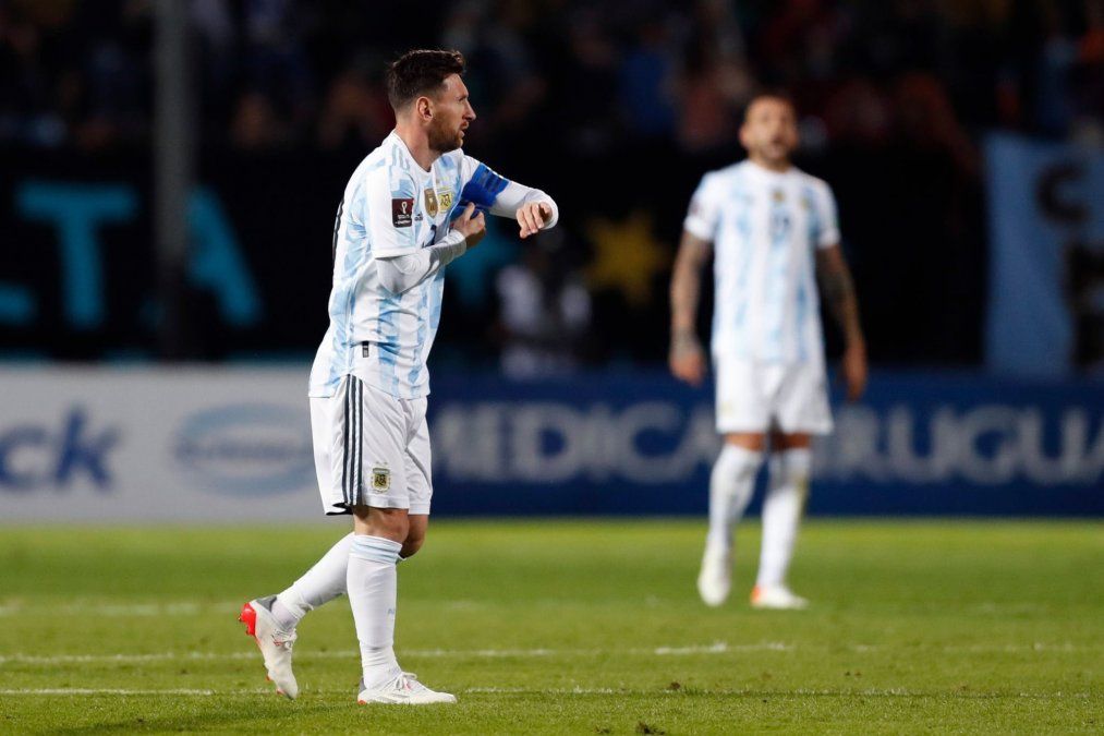 Lionel Messi es el gran ausente en la convocatoria de la Selección de fútbol de Argentina para enfrentar a Chile y Colombia.