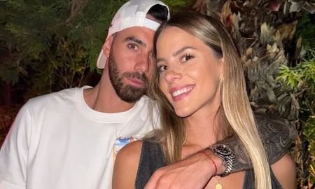 Luca Vildoza y su esposa Milica fueron detenidos en Italia por un incidente con una ambulancia. Luca Vildoza y su esposa Milica fueron detenidos en Italia por un incidente con una ambulancia.
