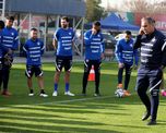 Chile visita este jueves a la Selección Argentina por la fecha 7 de las Eliminatorias Sudamericanas. Chile visita este jueves a la Selección Argentina por la fecha 7 de las Eliminatorias Sudamericanas.