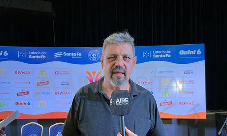 Ricardo Bachi Ramírez dialogó con AIRE durante la Maratón Santa Fe-Coronda y resaltó todo el color que dejó la fiesta del agua, sin pasar por alto que año a año, buscarán mejorarla. Ricardo Bachi Ramírez dialogó con AIRE durante la Maratón Santa Fe-Coronda y resaltó todo el color que dejó la fiesta del agua, sin pasar por alto que año a año, buscarán mejorarla.