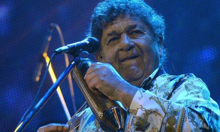 El cantante de Los Palmeras, Cacho Deicas, evoluciona favorablemente. El cantante de Los Palmeras, Cacho Deicas, evoluciona favorablemente.